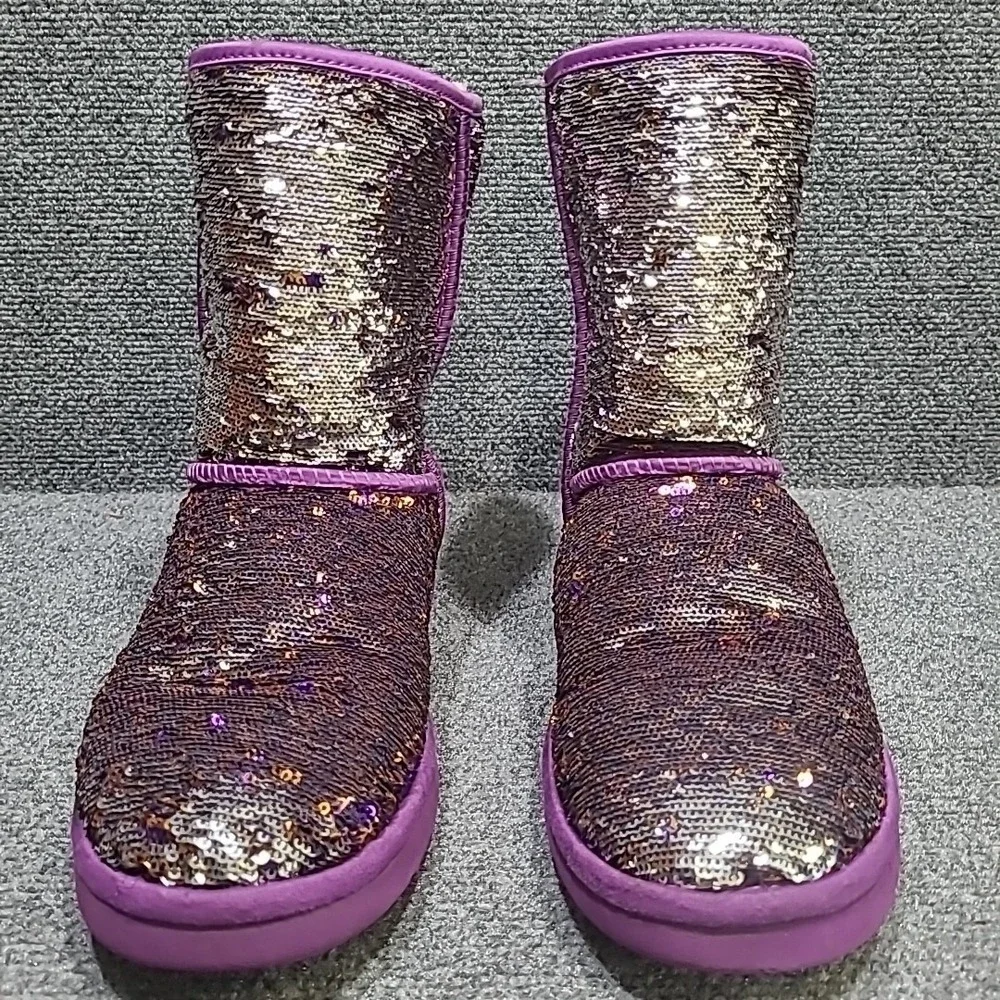 Ugg 1002978 Australia Womens 9 US Classic Short Sequin Boots Purple Silver RARE